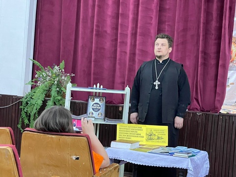 Познавательная беседа "Тропа к духовным родникам" 